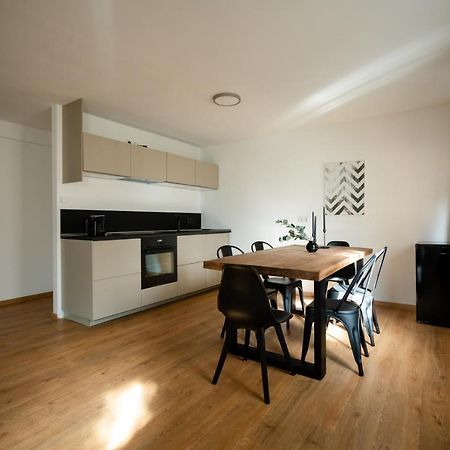Oldtown Studio Apartment With 2 Bathrooms Düsseldorf Eksteriør billede