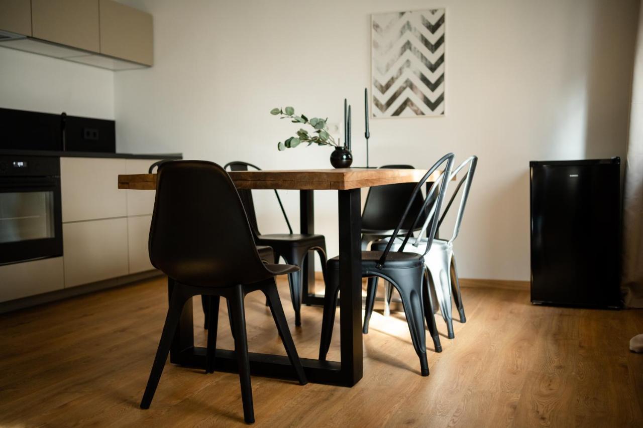 Oldtown Studio Apartment With 2 Bathrooms Düsseldorf Eksteriør billede