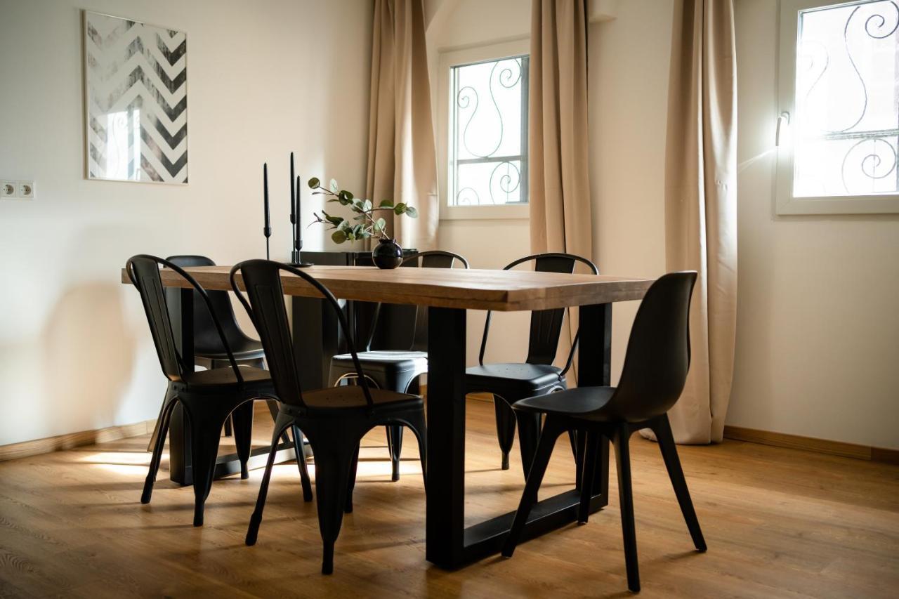 Oldtown Studio Apartment With 2 Bathrooms Düsseldorf Eksteriør billede