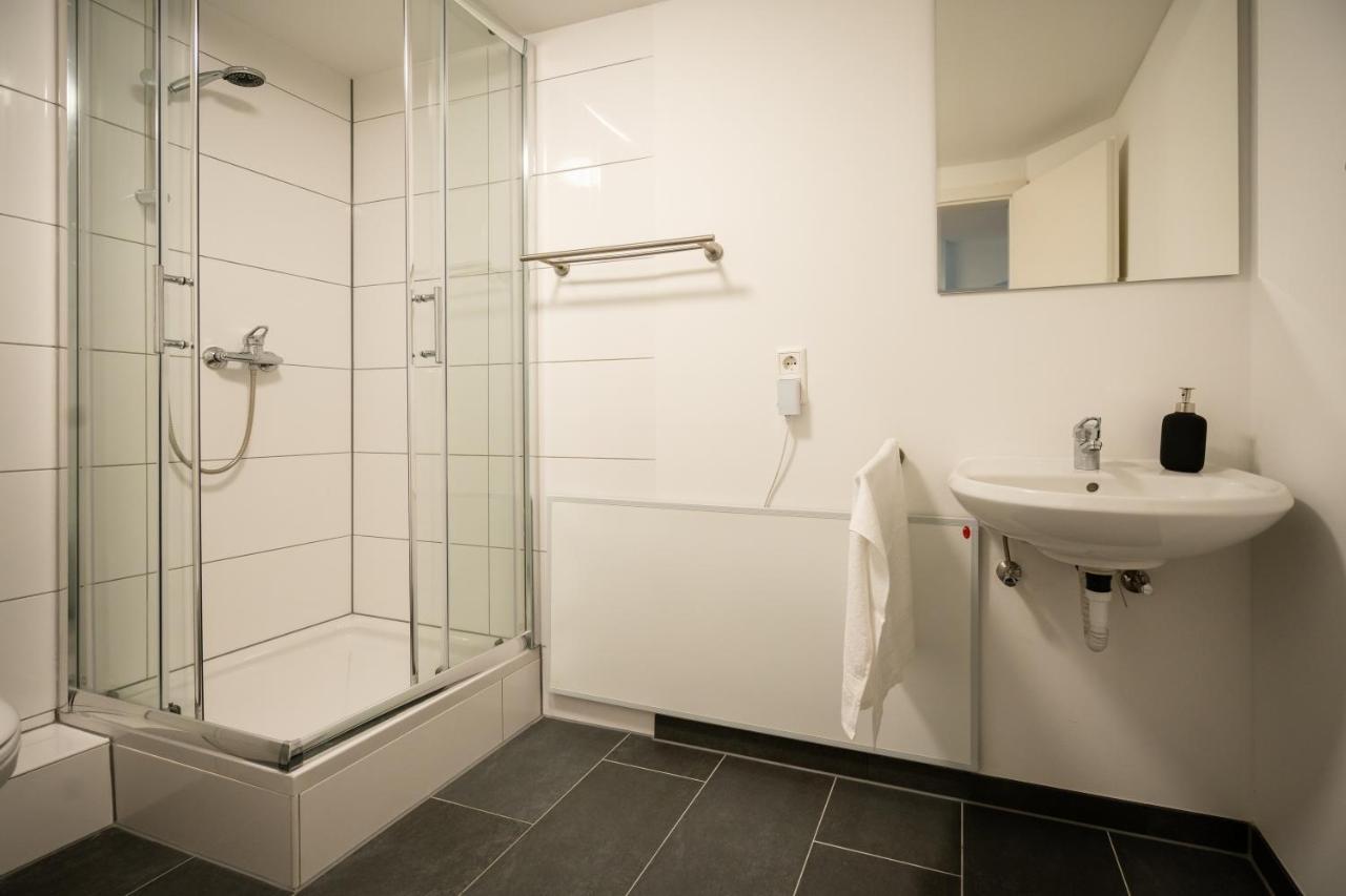 Oldtown Studio Apartment With 2 Bathrooms Düsseldorf Eksteriør billede